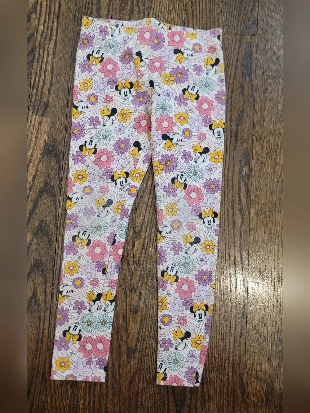 Girls' Lot Size 4/5 - Picture 2 of 8